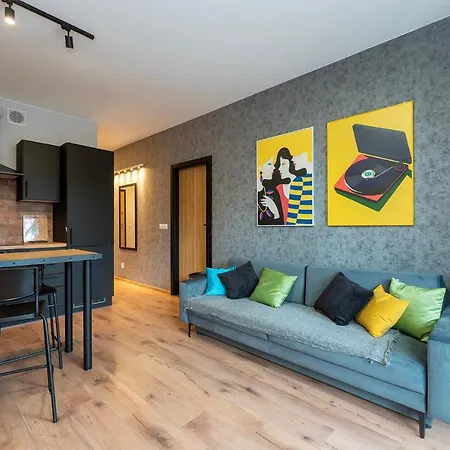 High Standard Luxury Manufaktura * Lodz